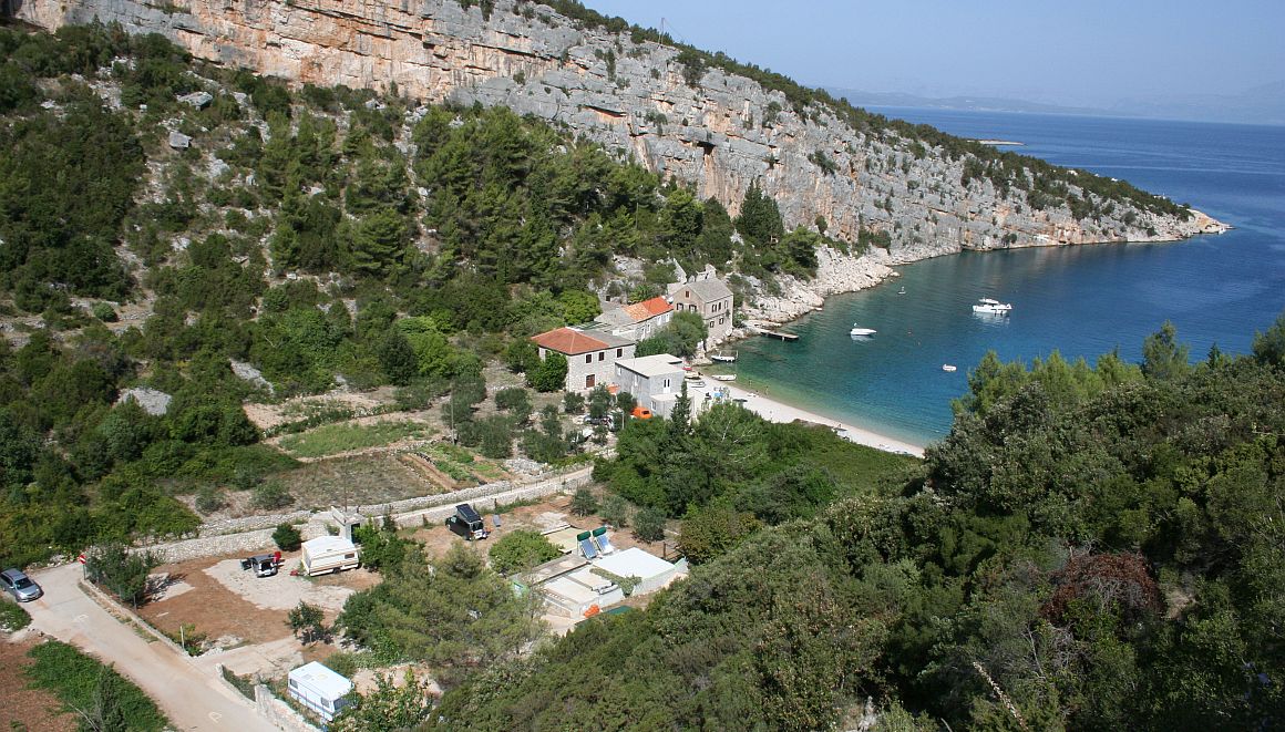 camp-ivan-hvar